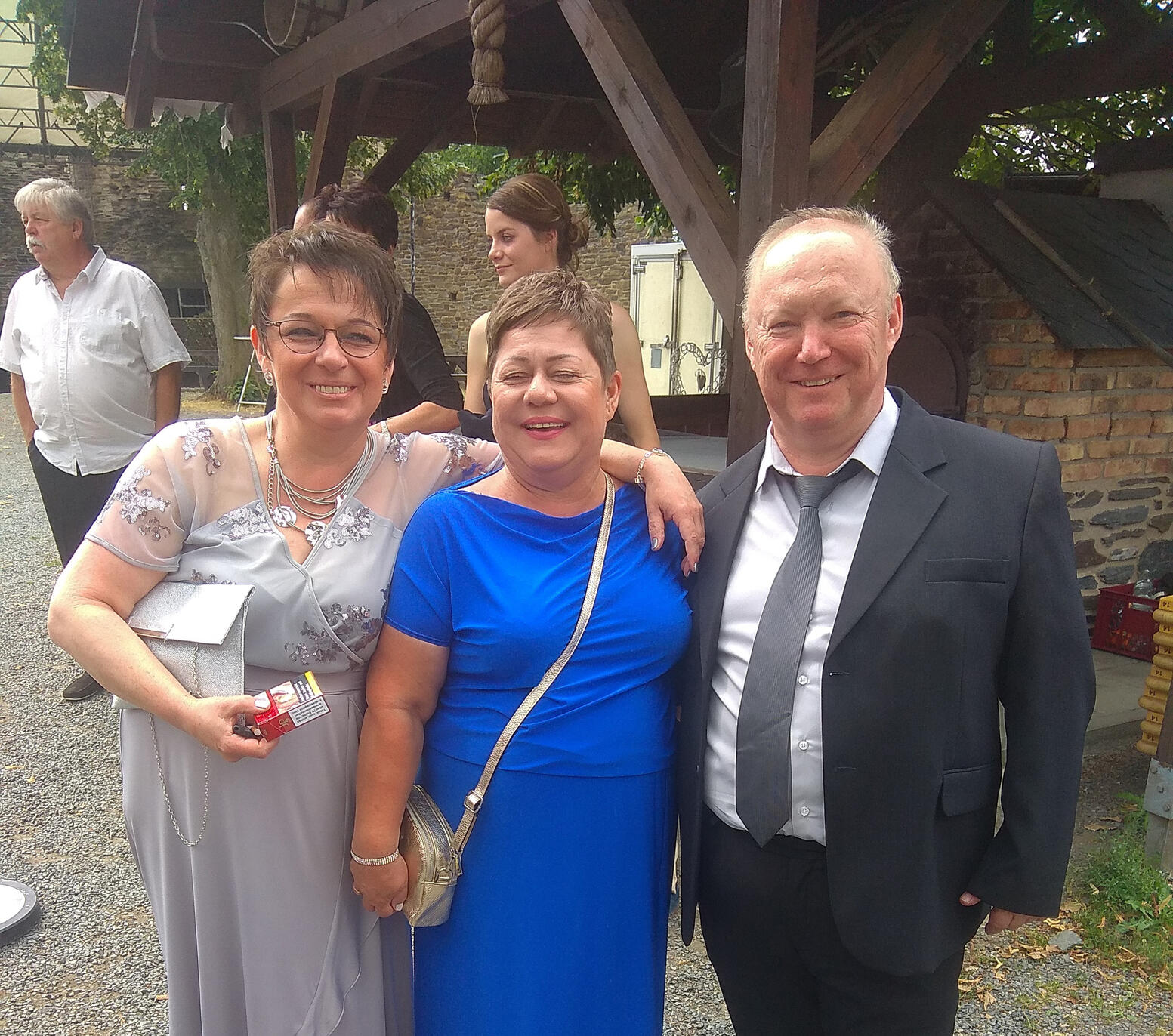 mama-z-bratem-i-siostra